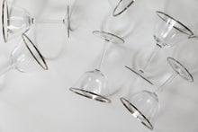 Load image into Gallery viewer, Set of 7 Cyrstal glasses