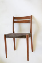 Load image into Gallery viewer, Svegards Markaryd Teak MCM Chair