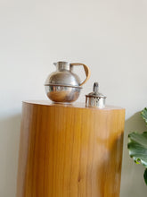 Load image into Gallery viewer, Vintage EGW & S Art Deco Guernsey Pot / Jug 6/3 Silverplate and Wicker Handle Serveware