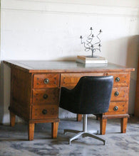 Load image into Gallery viewer, Mid Century Modern Swivel Arm Chair
