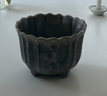 Load image into Gallery viewer, Vintage Bon Chef Pewter Ice Bucket Serving Pot
