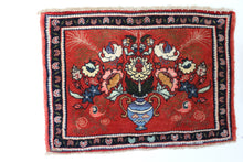 Load image into Gallery viewer, Vintage Handwoven Wool Rug Tapestry
