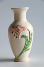 Load image into Gallery viewer, Vintage Handmade Lilly Vase

