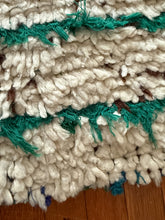 Load image into Gallery viewer, Amara- Vintage Moroccan Rug
