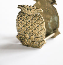 Load image into Gallery viewer, Brass Pineapple Napkin Holder
