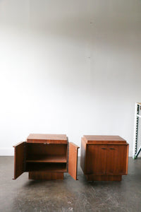 Pair of Mid Century Modern Nightstands