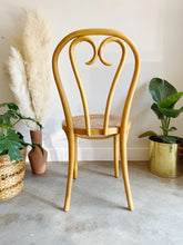 Load image into Gallery viewer, Bentwood Chair
