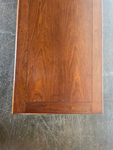 Load image into Gallery viewer, Mid Century Modern Coffee Table
