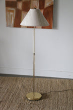 Load image into Gallery viewer, Adjustable Brass Floor Lamp
