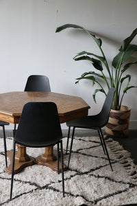Set of Four Svelti Pure Black Dining Chairs