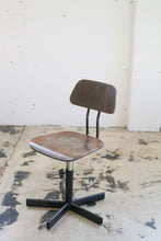 Load image into Gallery viewer, Vintage Mid Century Modern Architects Swivel Chair

