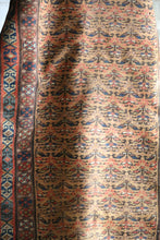 Load image into Gallery viewer, Antique Handknotted Wool Rug|ella
