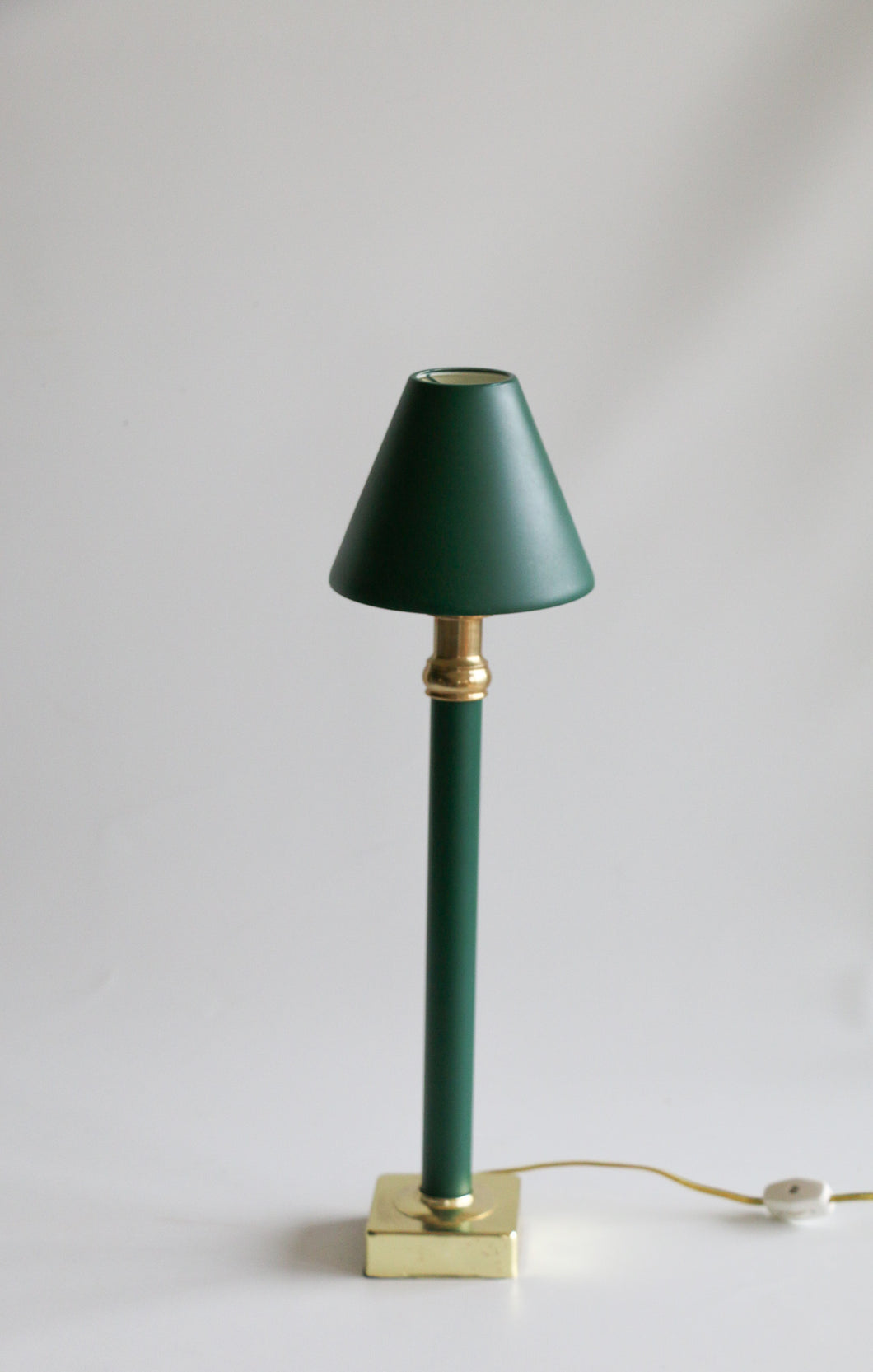 Forrest Green Metal Lamp & Shade