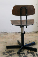 Load image into Gallery viewer, Vintage Mid Century Modern Architects Swivel Chair
