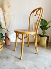 Load image into Gallery viewer, Bentwood Chair
