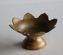 Load image into Gallery viewer, Vintage Brass Footed Bowl
