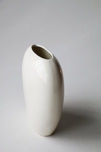 Mid Century Modern Hyalyn 866 USA Vase