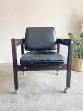 Load image into Gallery viewer, Mid Century Modern Arm Chair
