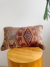 Load image into Gallery viewer, Wool Kilim Rug Pillow 12x20

