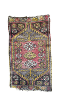 Load image into Gallery viewer, Vintage Hand-knotted Wool Rug
