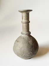 Load image into Gallery viewer, Brass Vase with Etched Cat Faces
