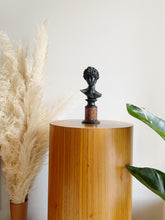Load image into Gallery viewer, Vintage Ceramic Sculpture
