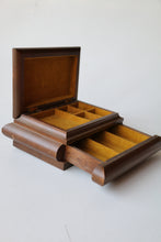 Load image into Gallery viewer, Vintage Mele Designs Wooden Jewelry Box
