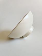 Load image into Gallery viewer, Heager Pottery Bowl
