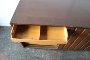 Sligh Mid Century Modern Walnut Sliding Door Credenza / Dresser
