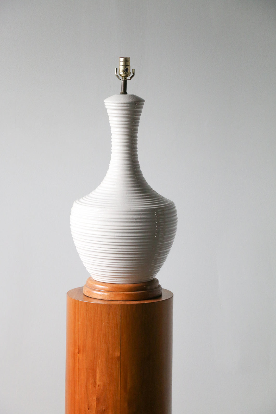 Ceramic Mid Century Modern Table Lamp
