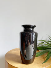 Load image into Gallery viewer, Handmade Glazed Vase
