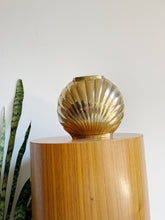 Load image into Gallery viewer, Solid Brass Shell Vase
