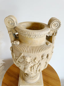 Grecian Urn // Vase