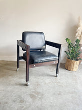 Load image into Gallery viewer, Mid Century Modern Arm Chair
