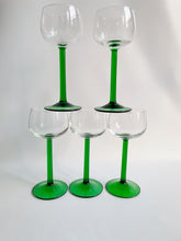 Load image into Gallery viewer, French Luminarc Emerald Green Cordial Wine Stem Glasses, Set of 5,1960s 1970s Barware
