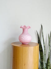 Load image into Gallery viewer, Pink Swirl Vase

