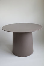 Load image into Gallery viewer, Metal Indoor Outdoor Side Table
