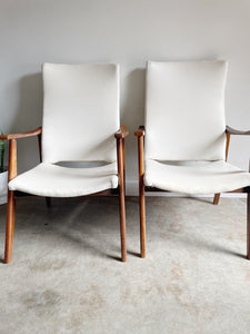 Pair Of Mid Century Modern Lounge Chairs