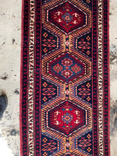 Load image into Gallery viewer, Vintage Hand Knotted Wool Rug
