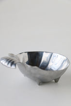Load image into Gallery viewer, Vintage Wilton Co. Armetale Metal Pewter Clam Scallop Shell Bowl Dish Trinket
