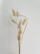Load image into Gallery viewer, Dried Grass Flower Arrangement
