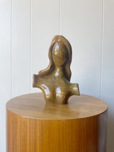 Load image into Gallery viewer, Vicente Bretas Marble Sculpture Circa 1982
