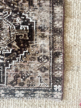 Load image into Gallery viewer, Vintage Hand Knotted Wool Rug
