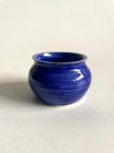 Load image into Gallery viewer, Glazed Handmade Ceramic Planter / Vase
