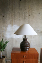 Load image into Gallery viewer, Mid Century Modern Ceramic Table Lamp Lamp

