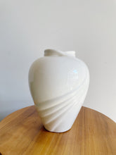 Load image into Gallery viewer, Ceramic Vase
