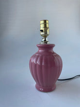 Load image into Gallery viewer, Pink Ceramicn Tablelamp
