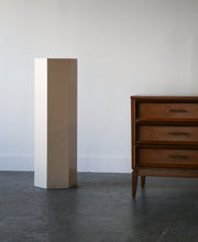 Load image into Gallery viewer, Ivory Mid Century Modern Pedestal
