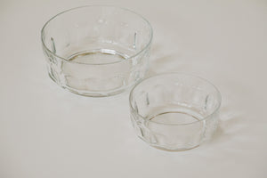 Set of Two Arcoroc France Glass Bowls w Ached Detail